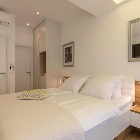Apartment Luxury Marigold In Split