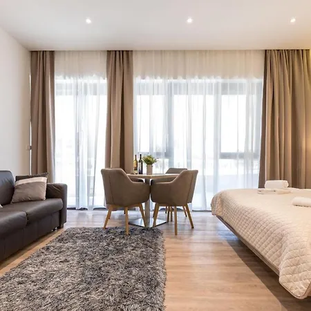 Luxury Marigold In Apartment
